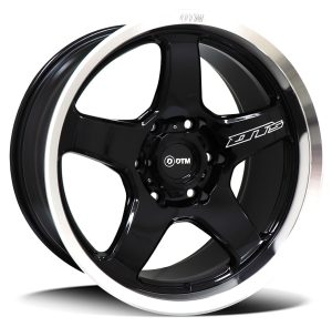 DT5 – Gloss Black Polish Lip