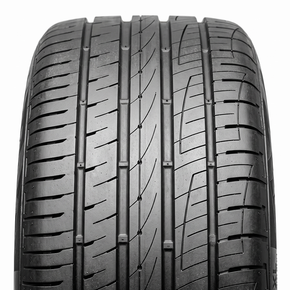 UltraContact 6 SUV