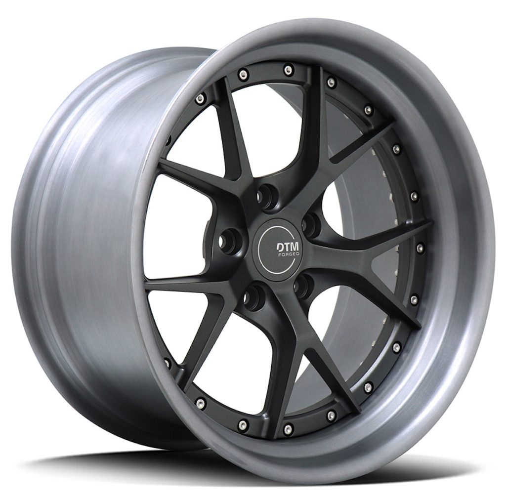 T068 – MATTE GRAPHITE
