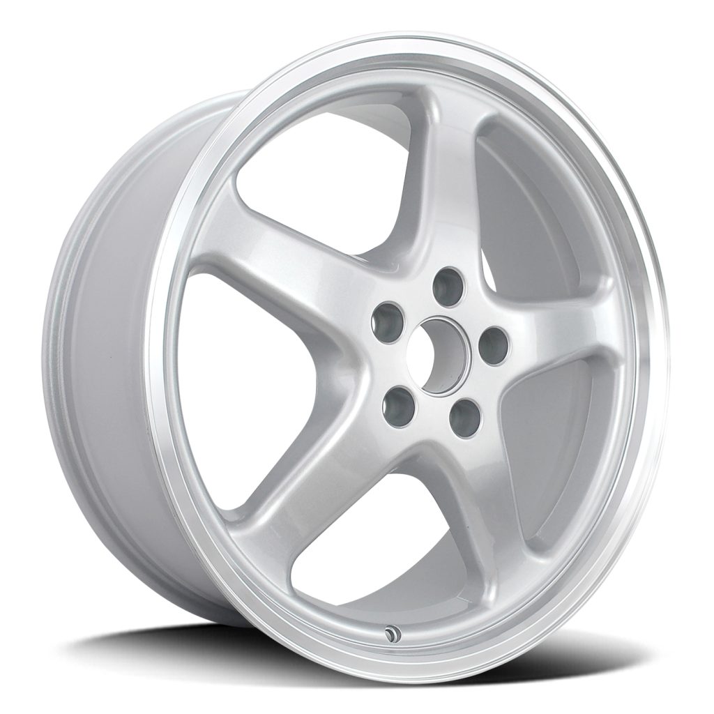 HVE – SILVER POLISHED LIP
